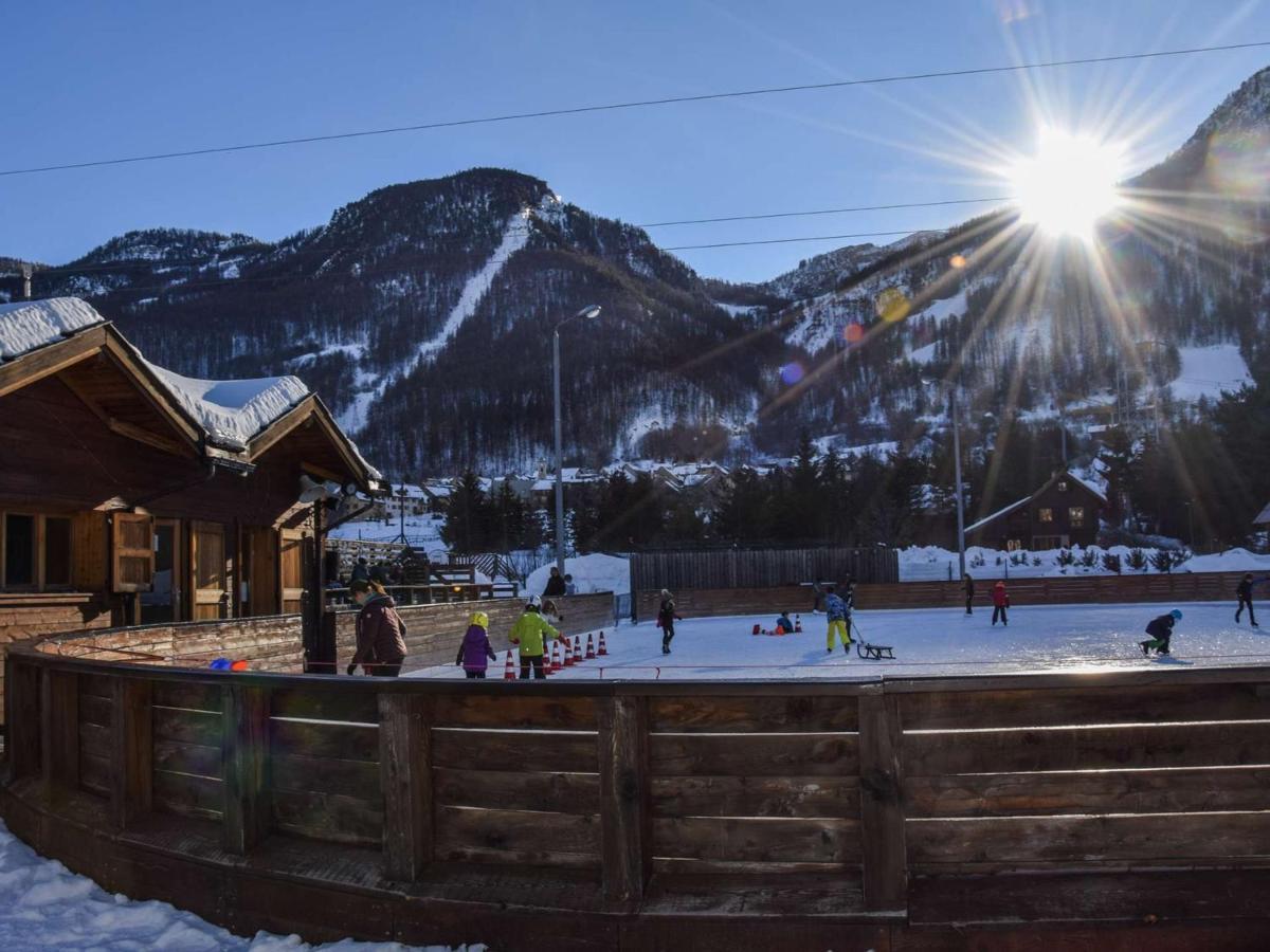 Appartement 3 Pieces, 7 Couchages, Proche Pistes Avec Parking - La Salle-Les-Alpes - Fr-1-330F-22 Serre Chevalier Zewnętrze zdjęcie